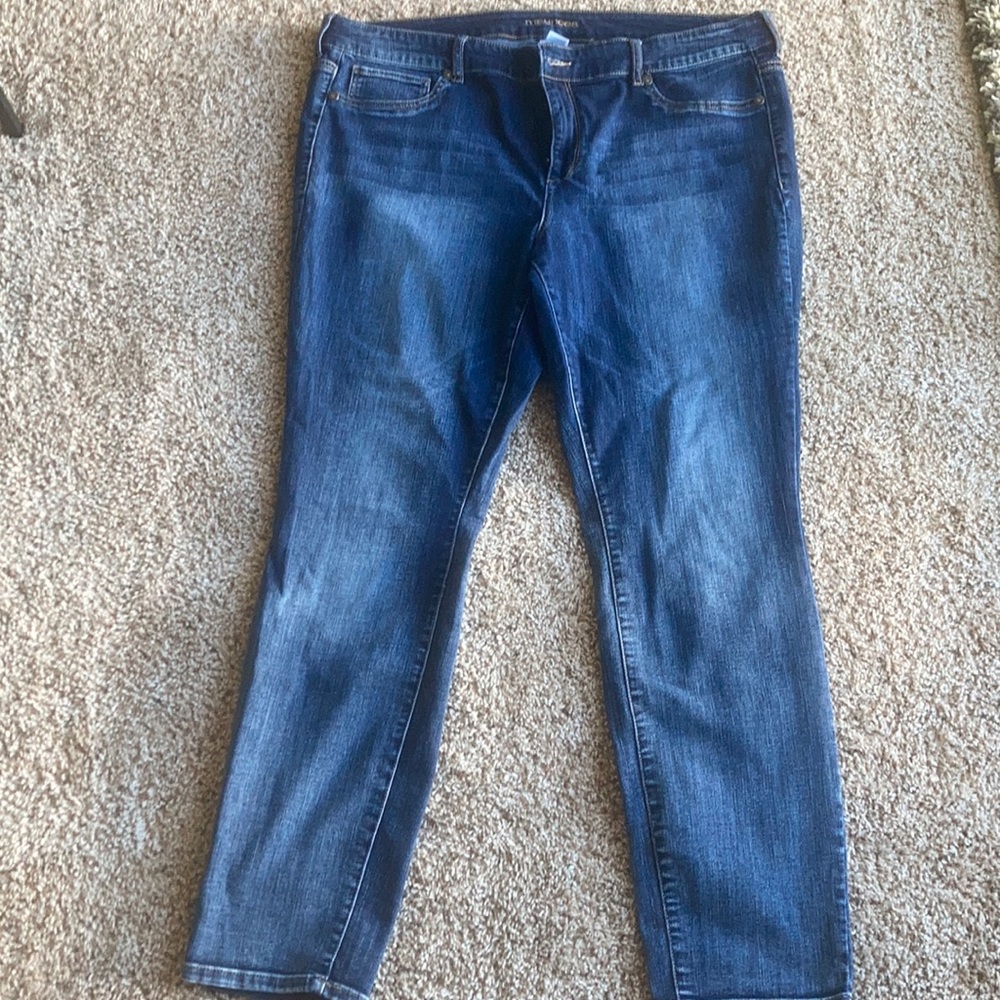 Maurice’s Medium Wash Skinny Jeans Size 22R